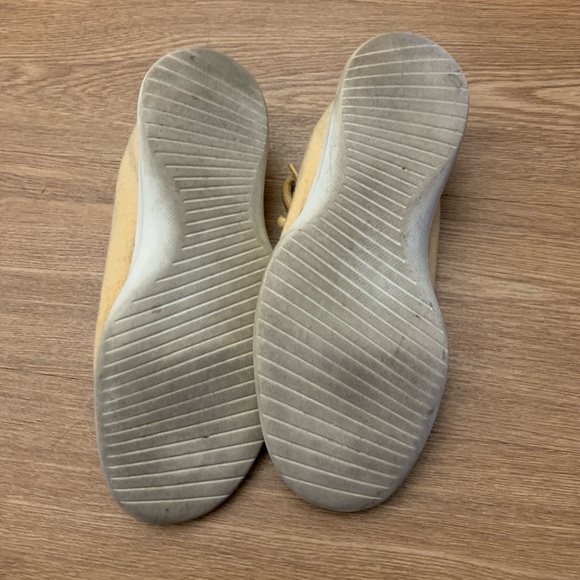 Allbirds Wool Runners in Tuke Honey Yellow - Picture 7 of 7